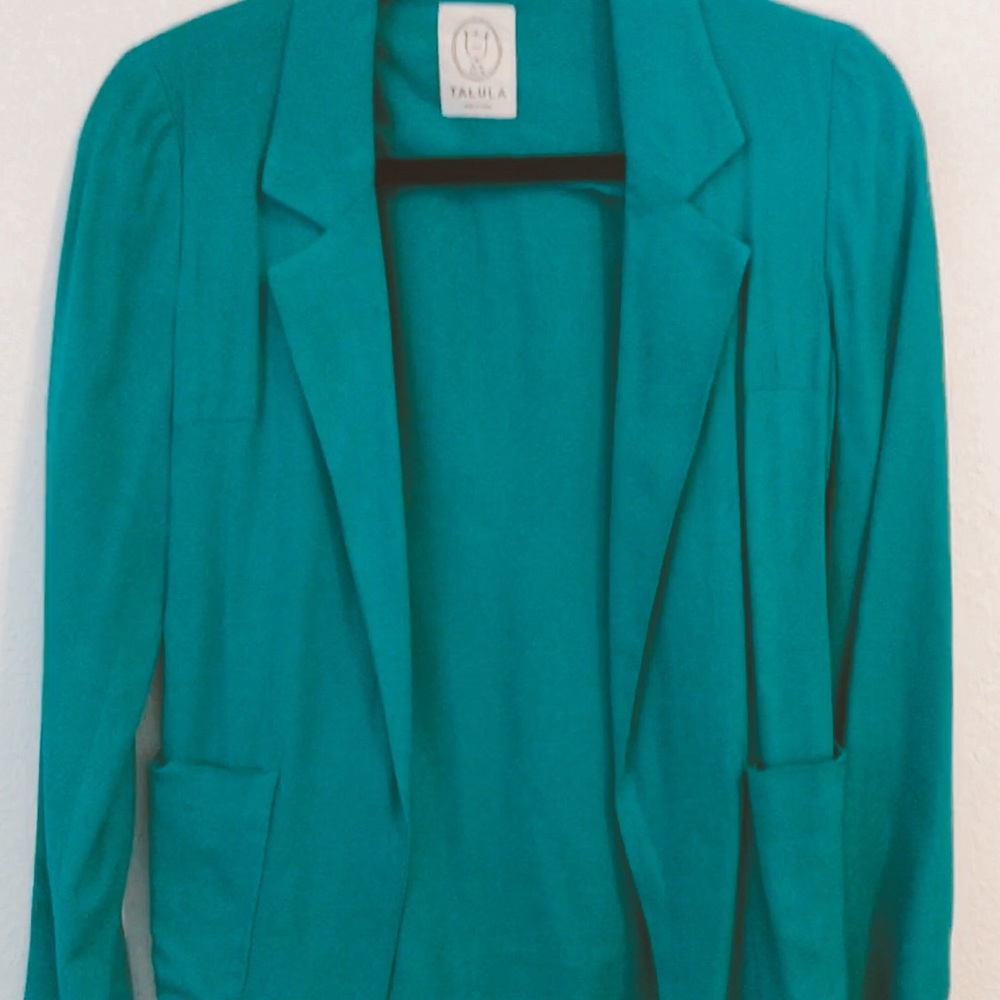 XS Aritzia Talula Blazer